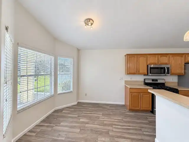 Listing Photo 20