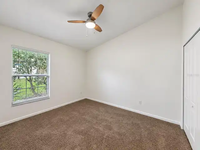 Listing Photo 36