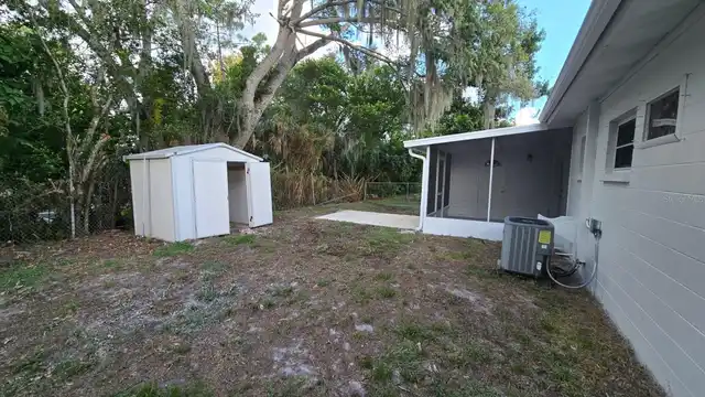 Listing Photo 15