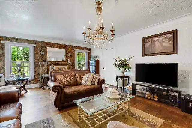 Listing Photo 35