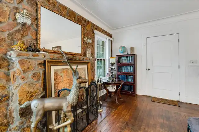 Listing Photo 38