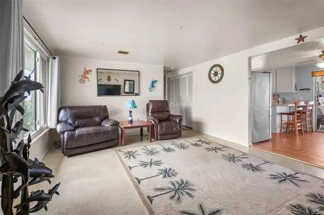 Listing Photo 7