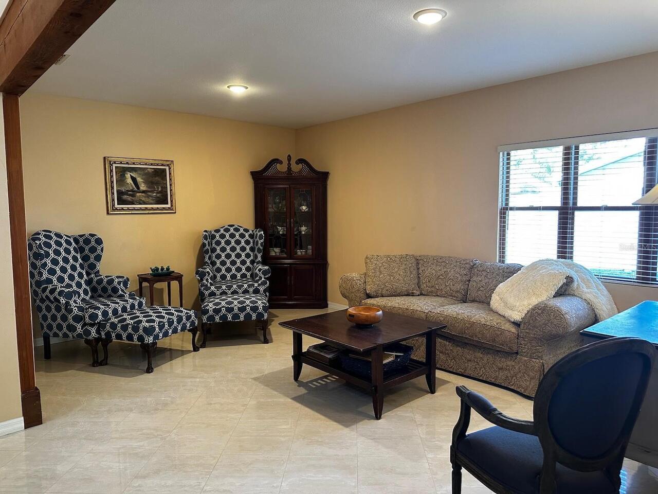 Listing Photo 28