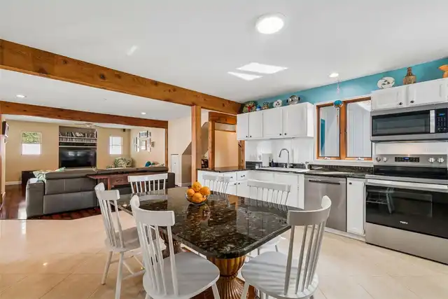 Listing Photo 18