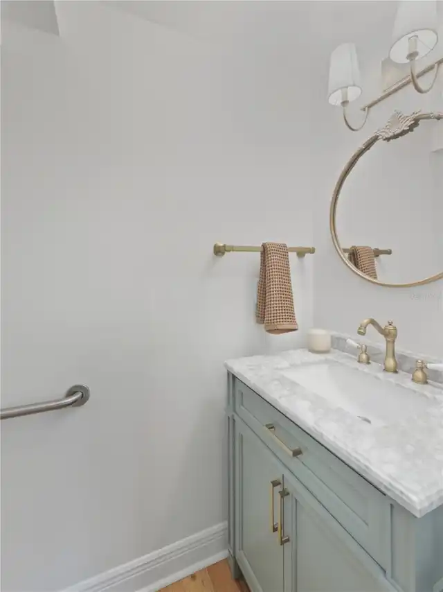 Listing Photo 17