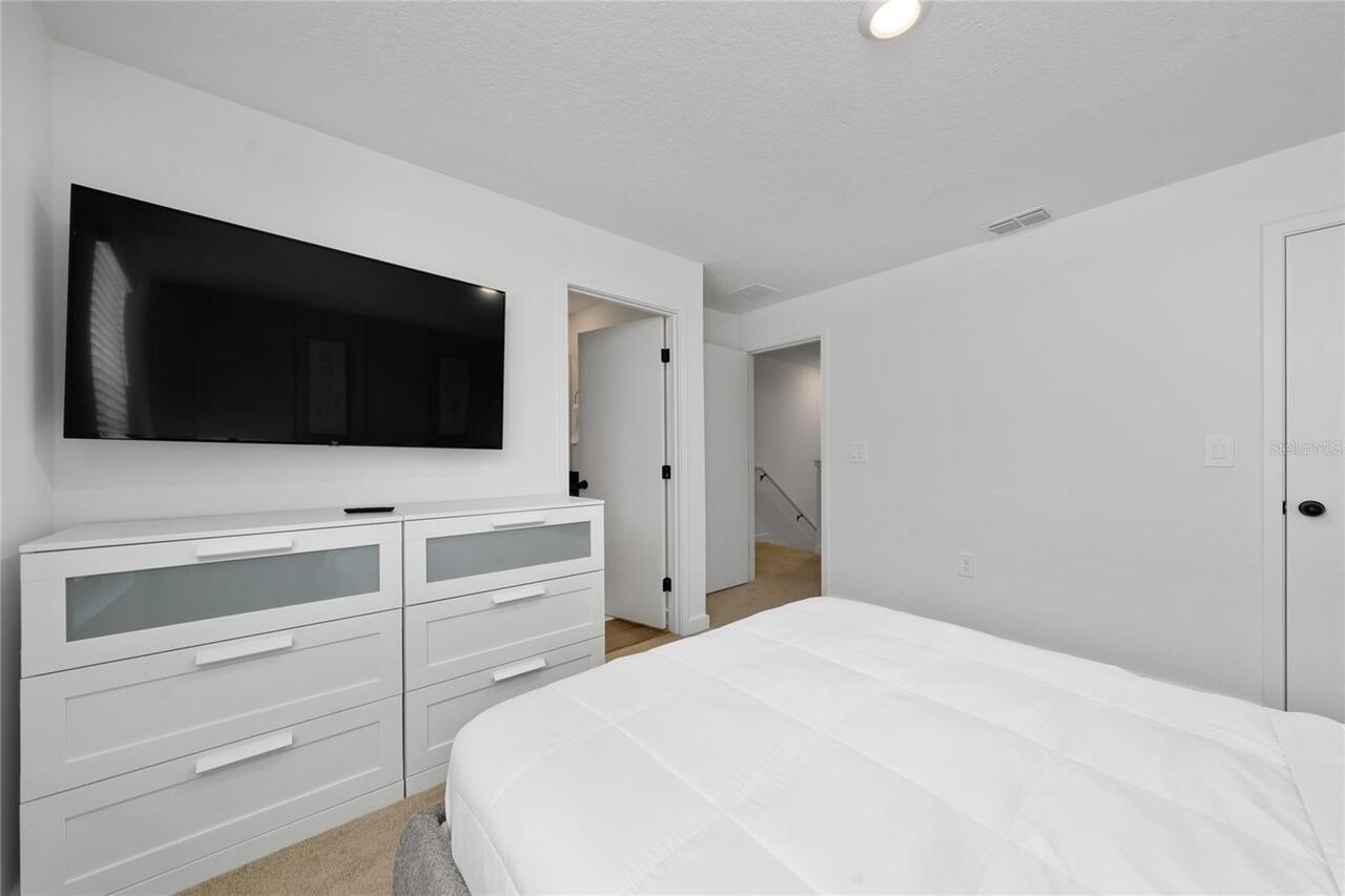 Listing Photo 20