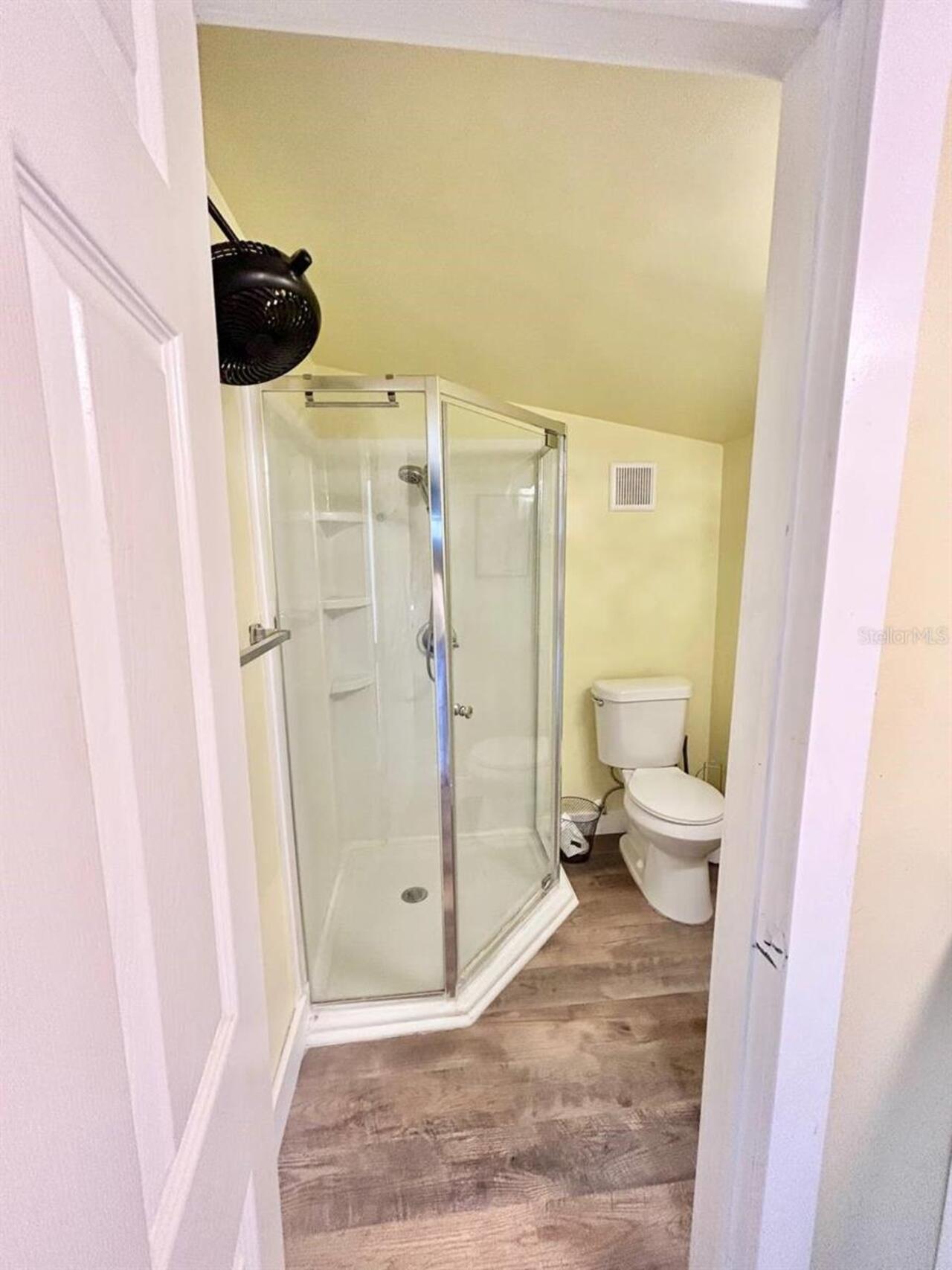 Listing Photo 7