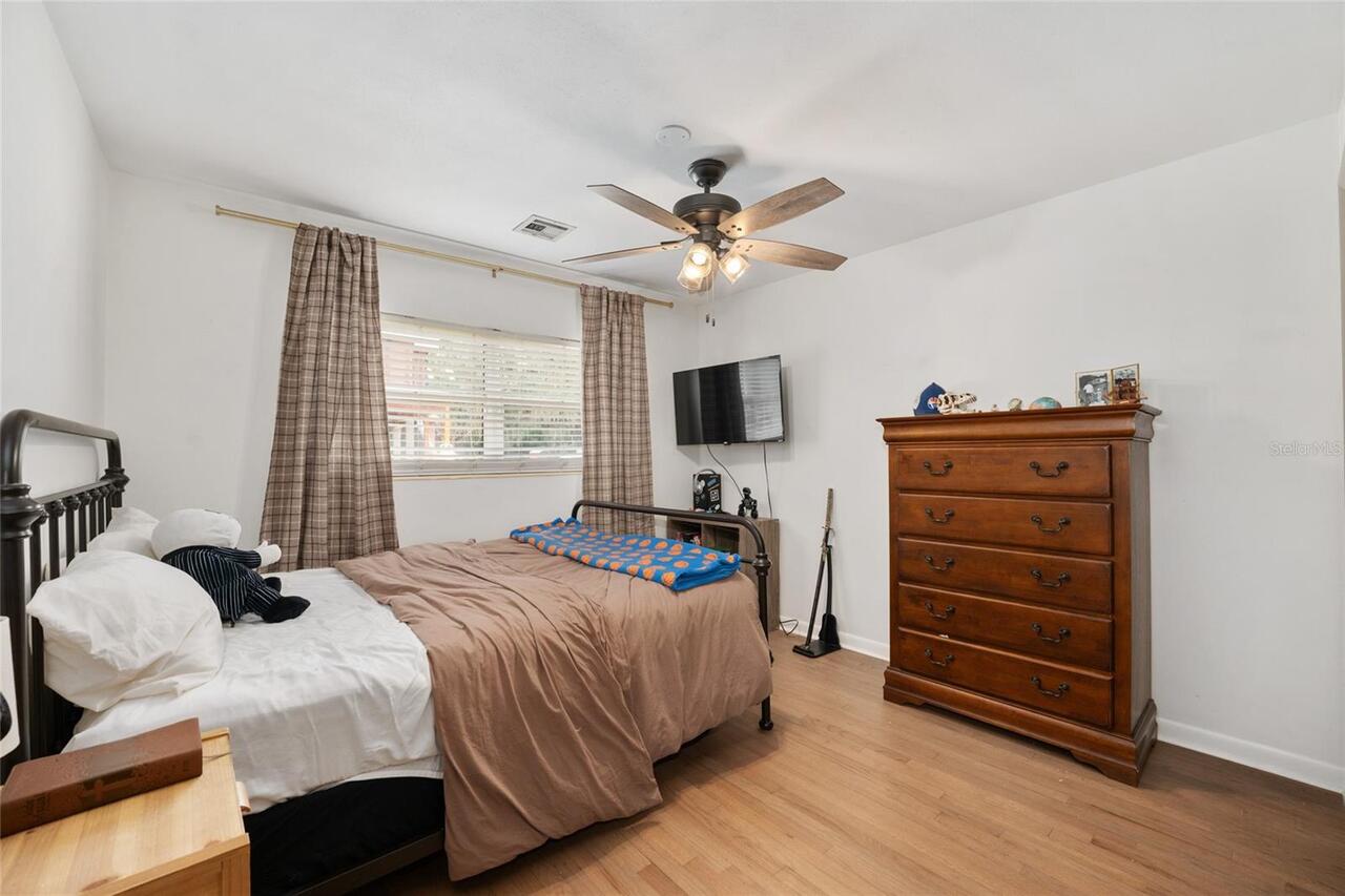 Listing Photo 33