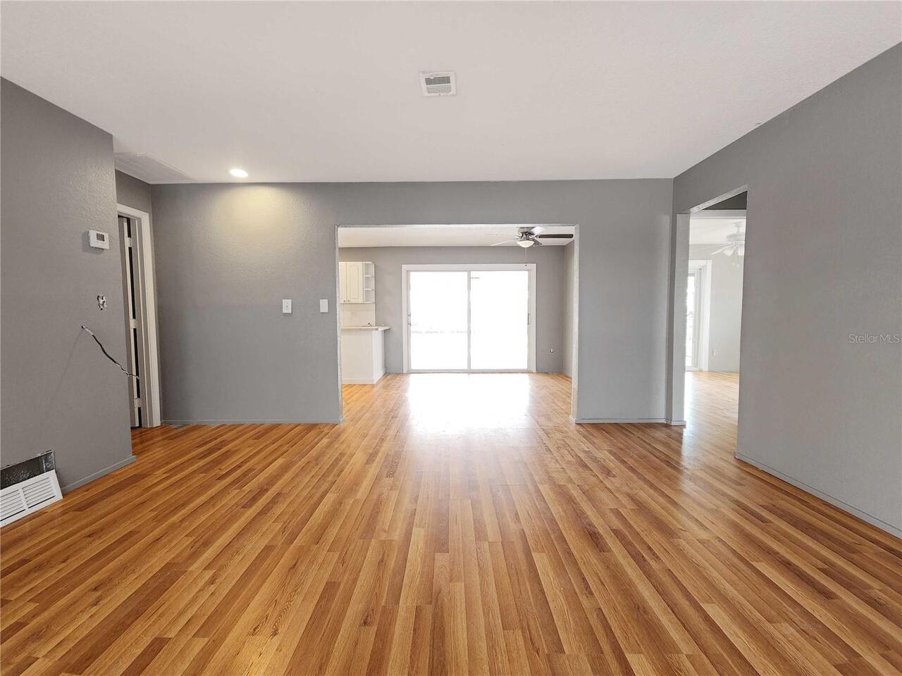 Listing Photo 8