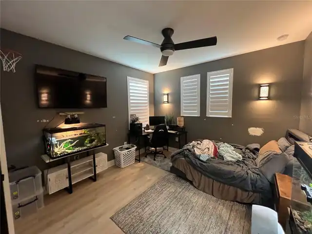 Listing Photo 20