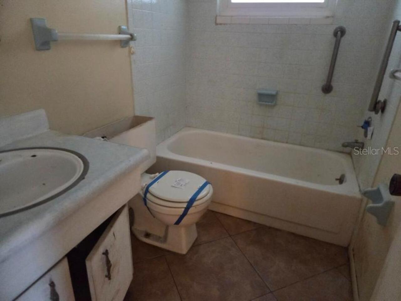 Listing Photo 6