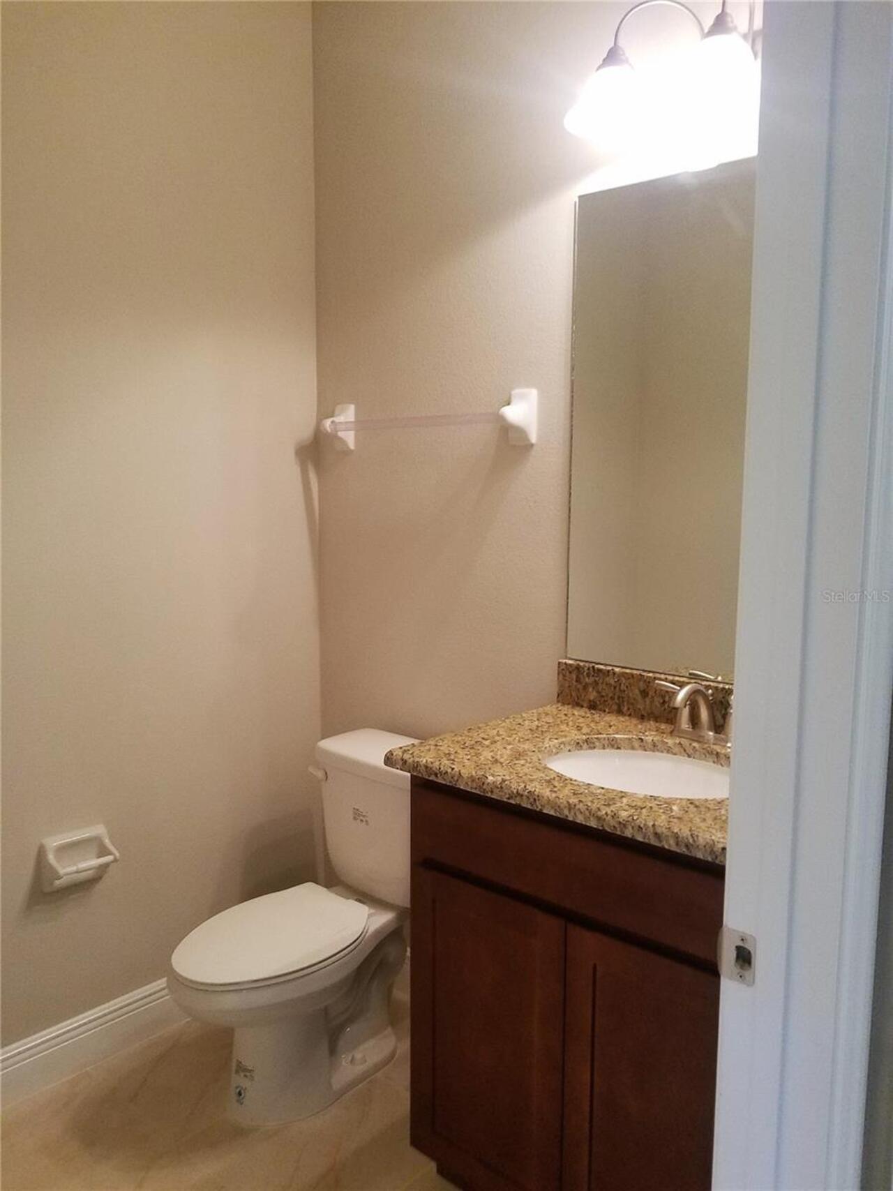 Listing Photo 10