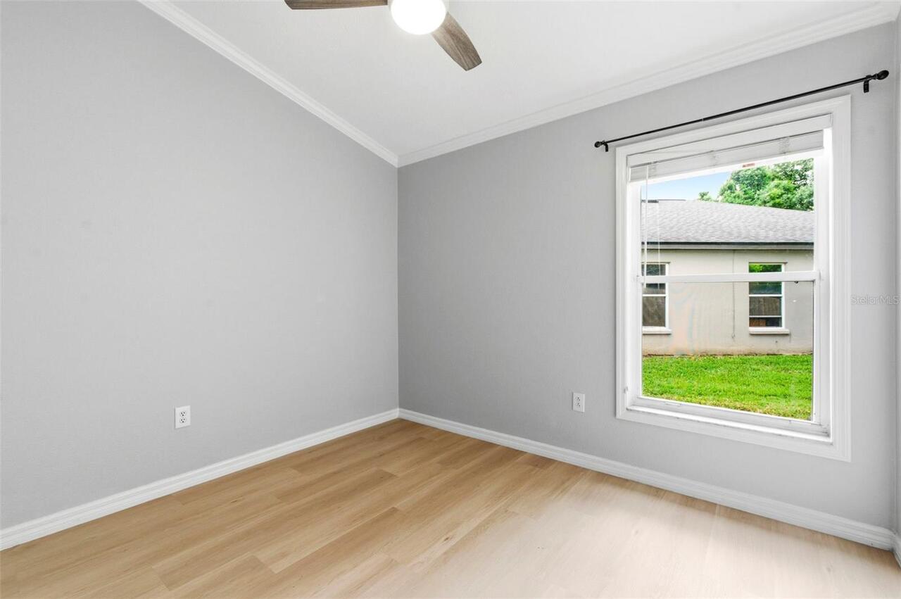 Listing Photo 33