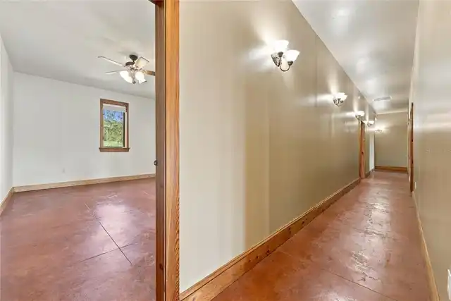 Listing Photo 31