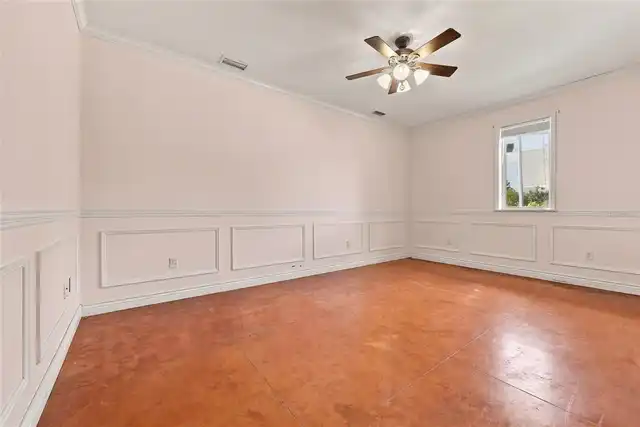 Listing Photo 35