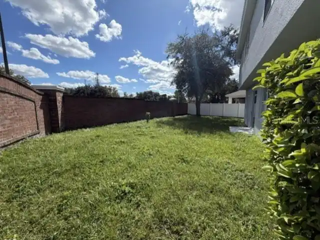 Listing Photo 6
