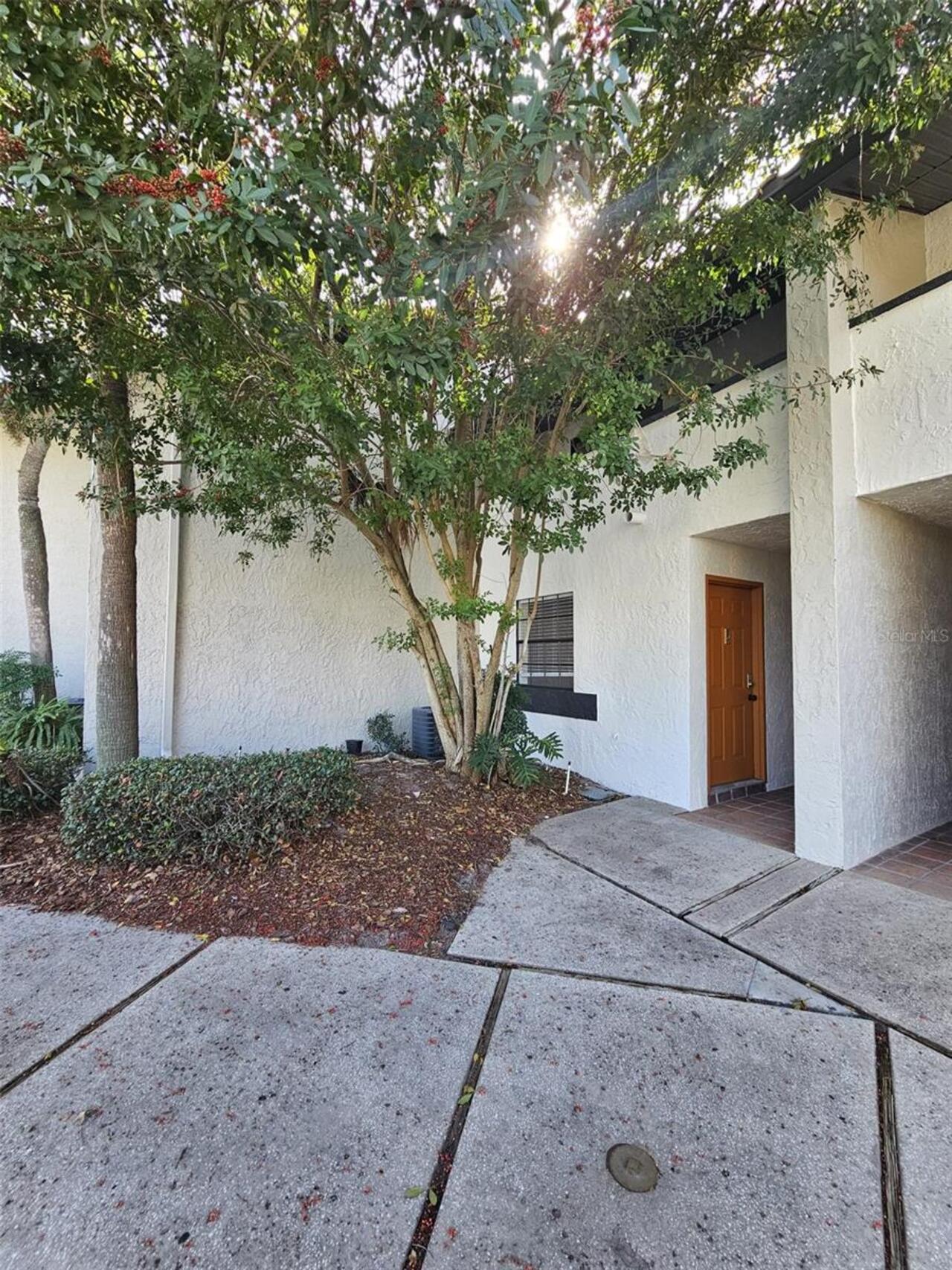 Listing Photo 14