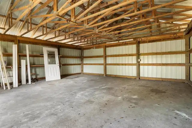 Listing Photo 43