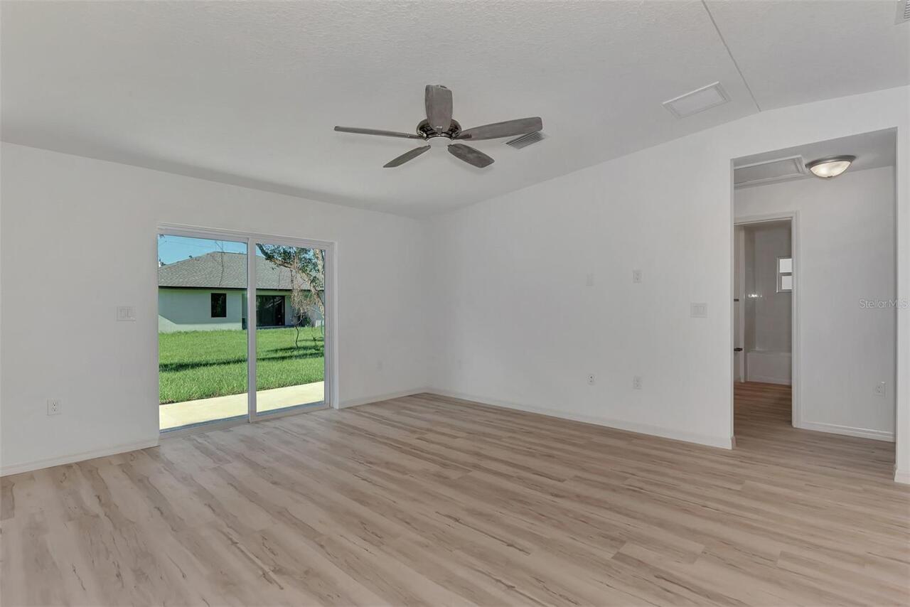 Listing Photo 22