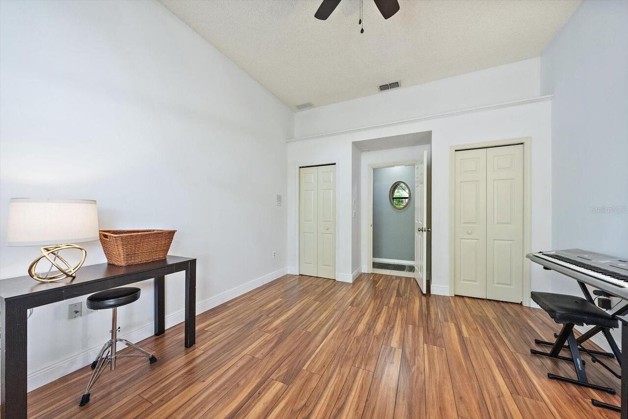 Listing Photo 32