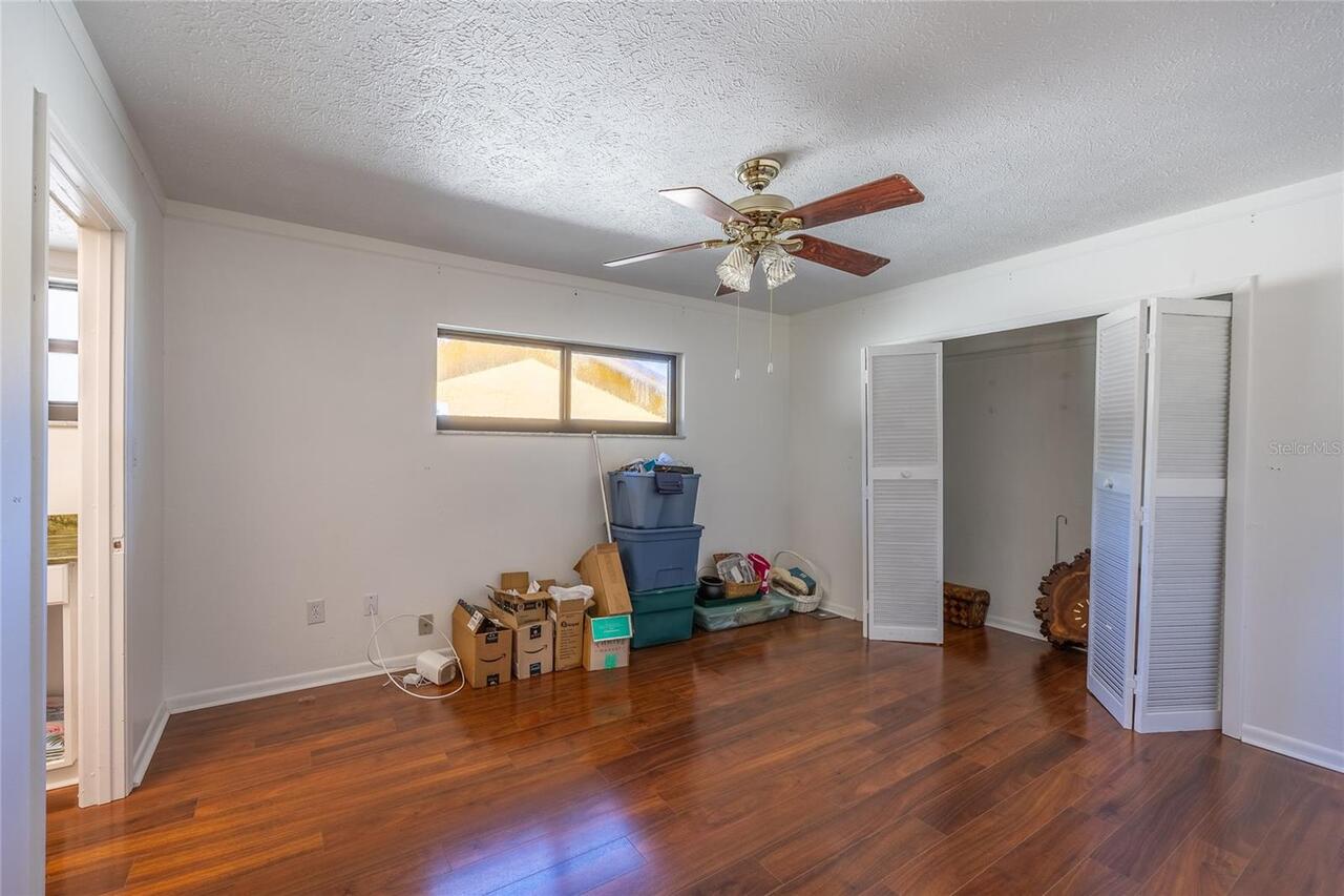 Listing Photo 20