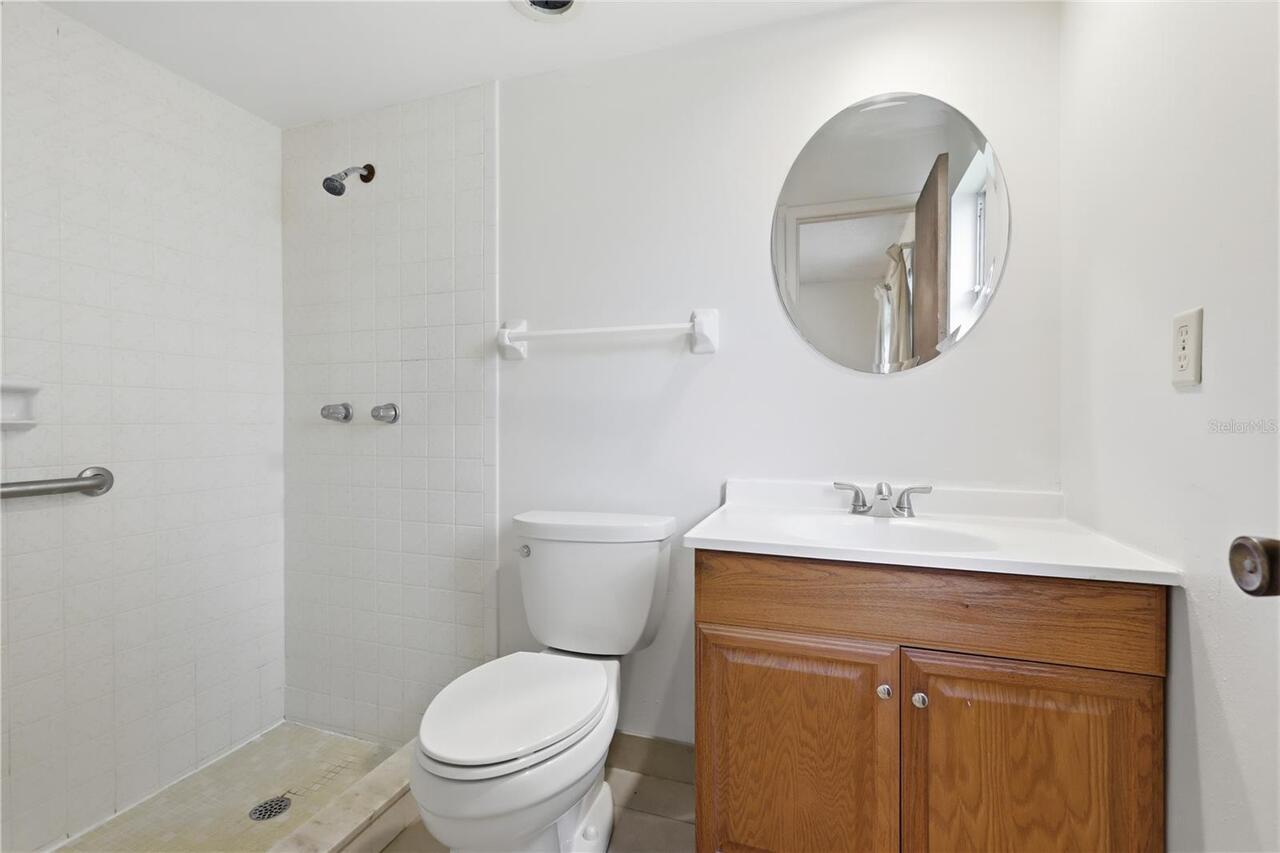 Listing Photo 20