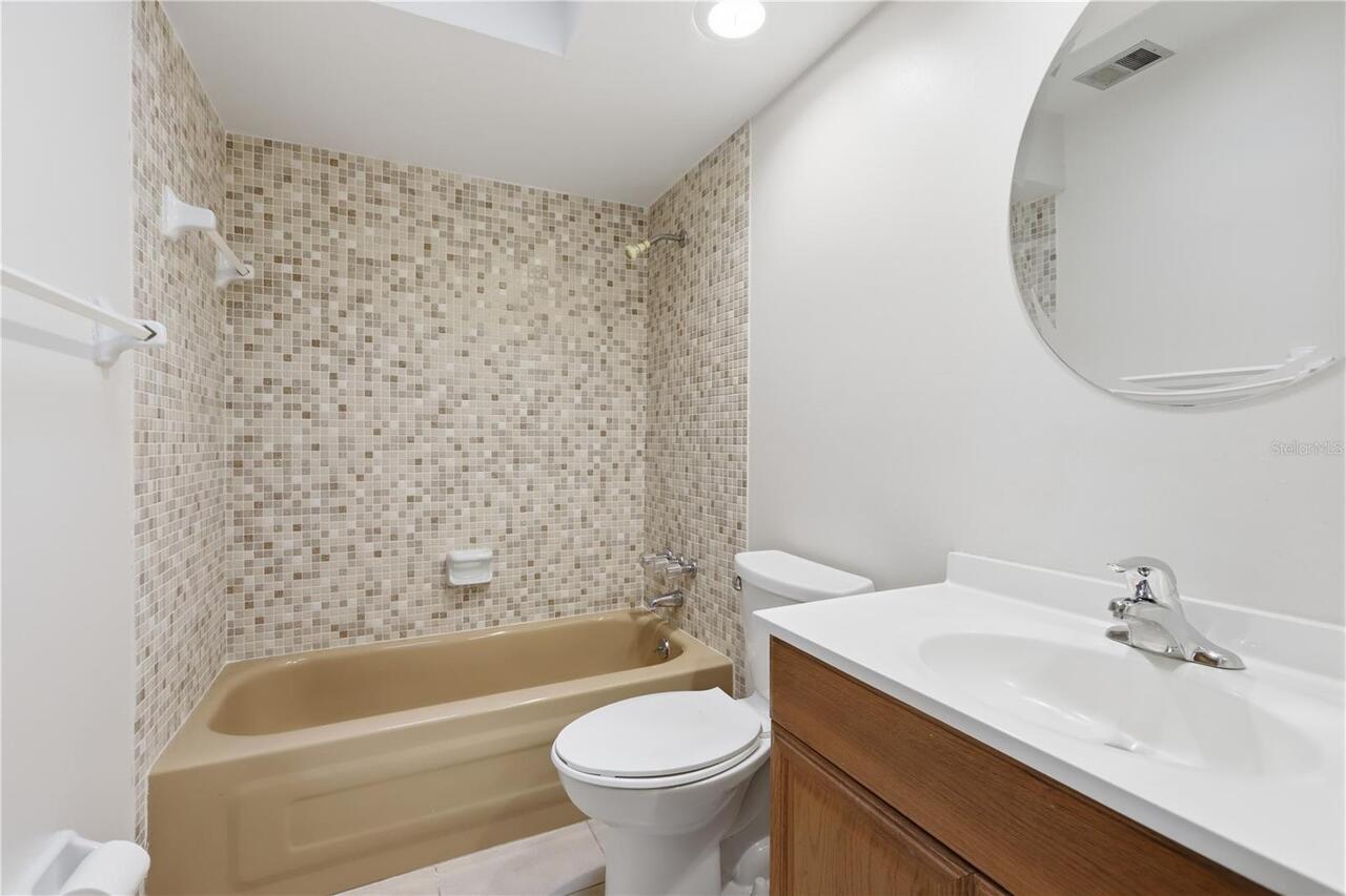 Listing Photo 22