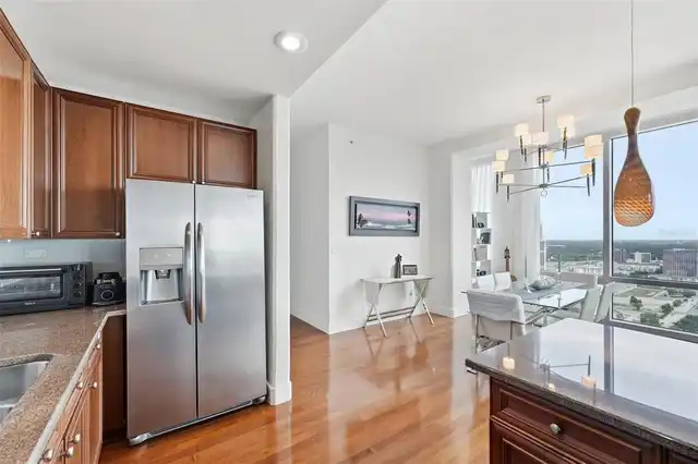 Listing Photo 15