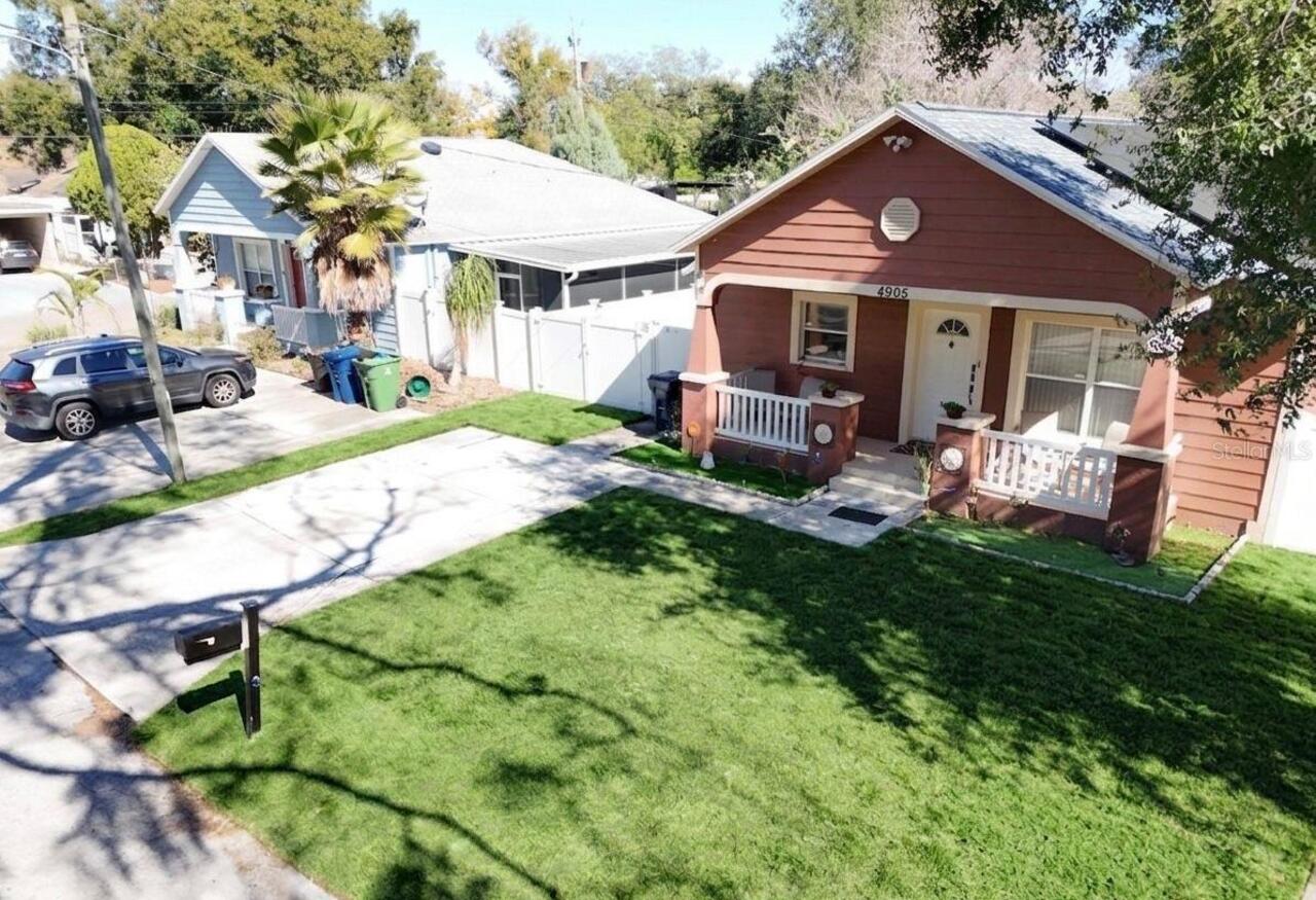 Listing Photo 2