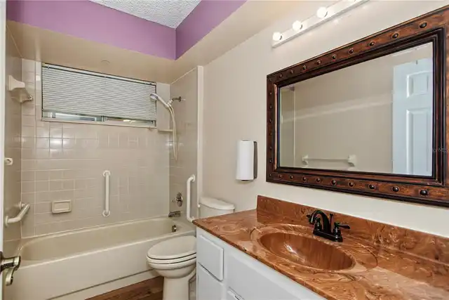 Listing Photo 26