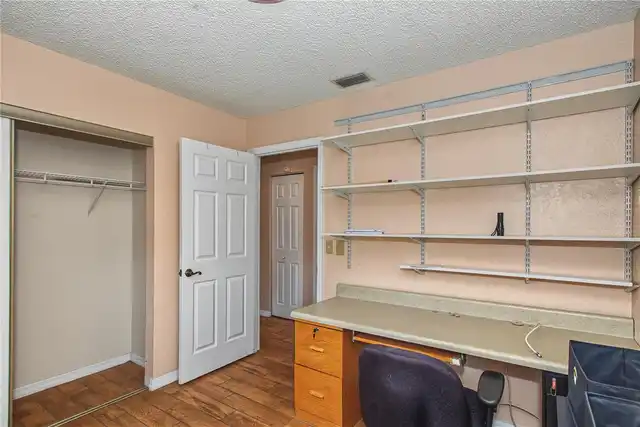 Listing Photo 28