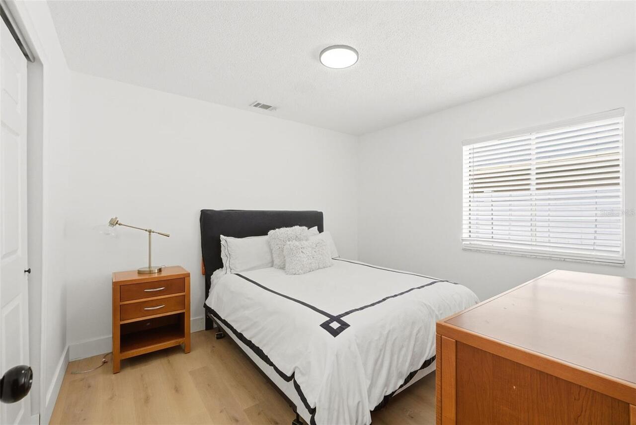 Listing Photo 33