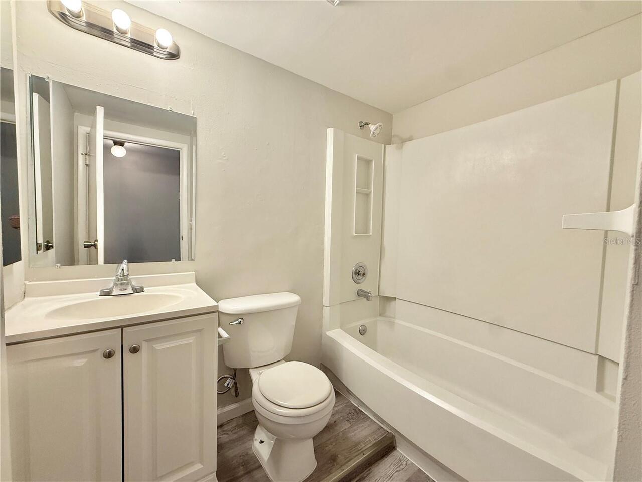 Listing Photo 13