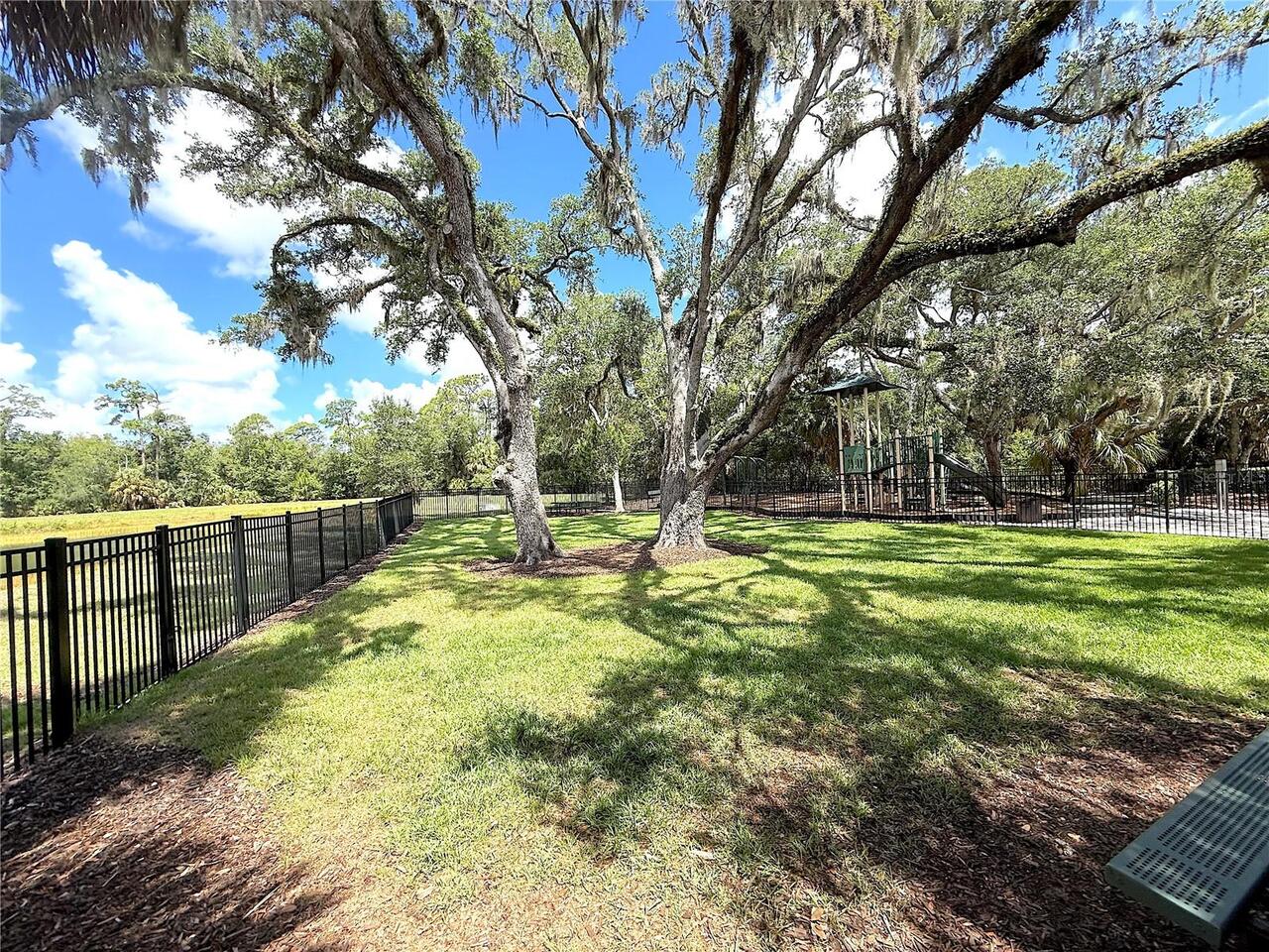 Listing Photo 21