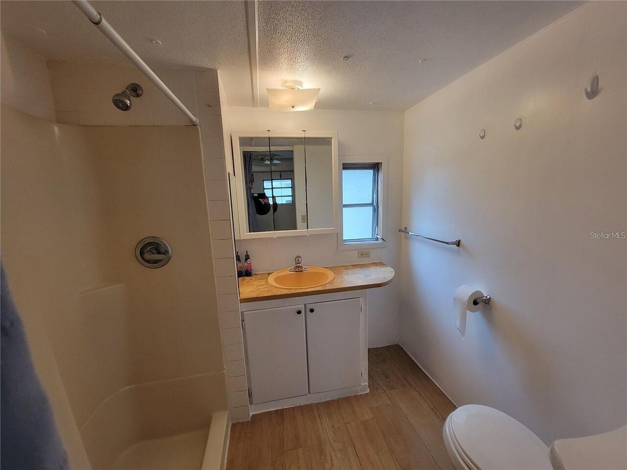 Listing Photo 7