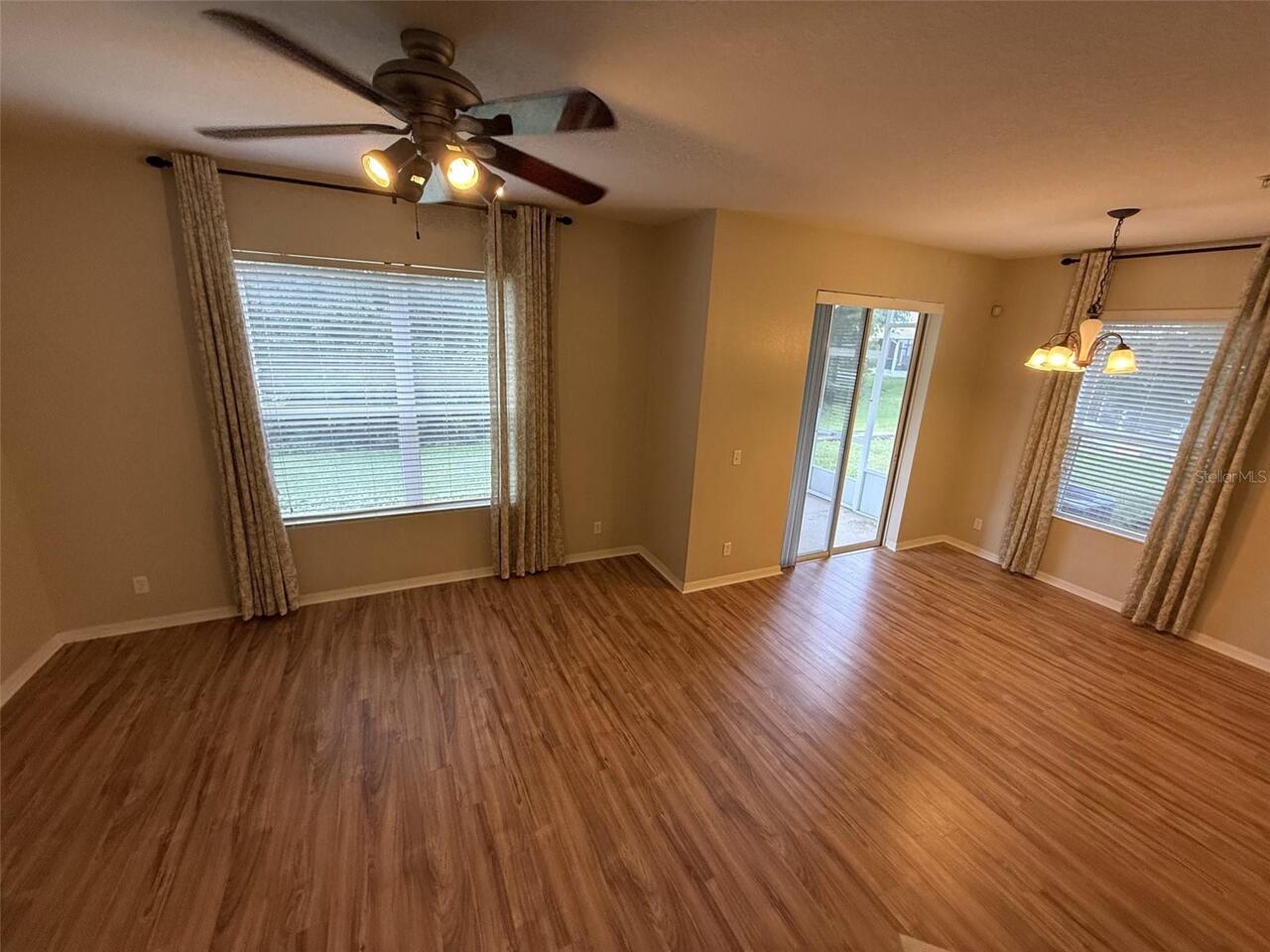 Listing Photo 7