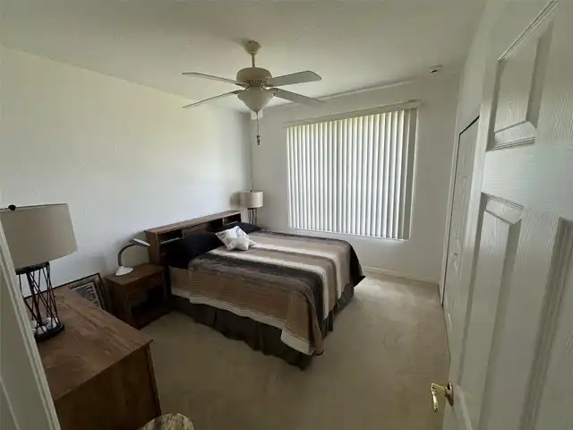 Listing Photo 16