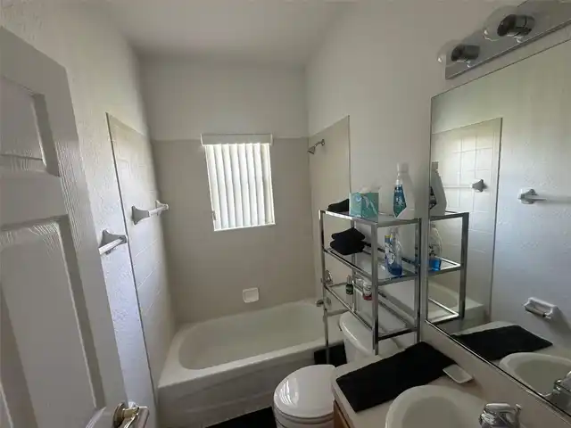 Listing Photo 17