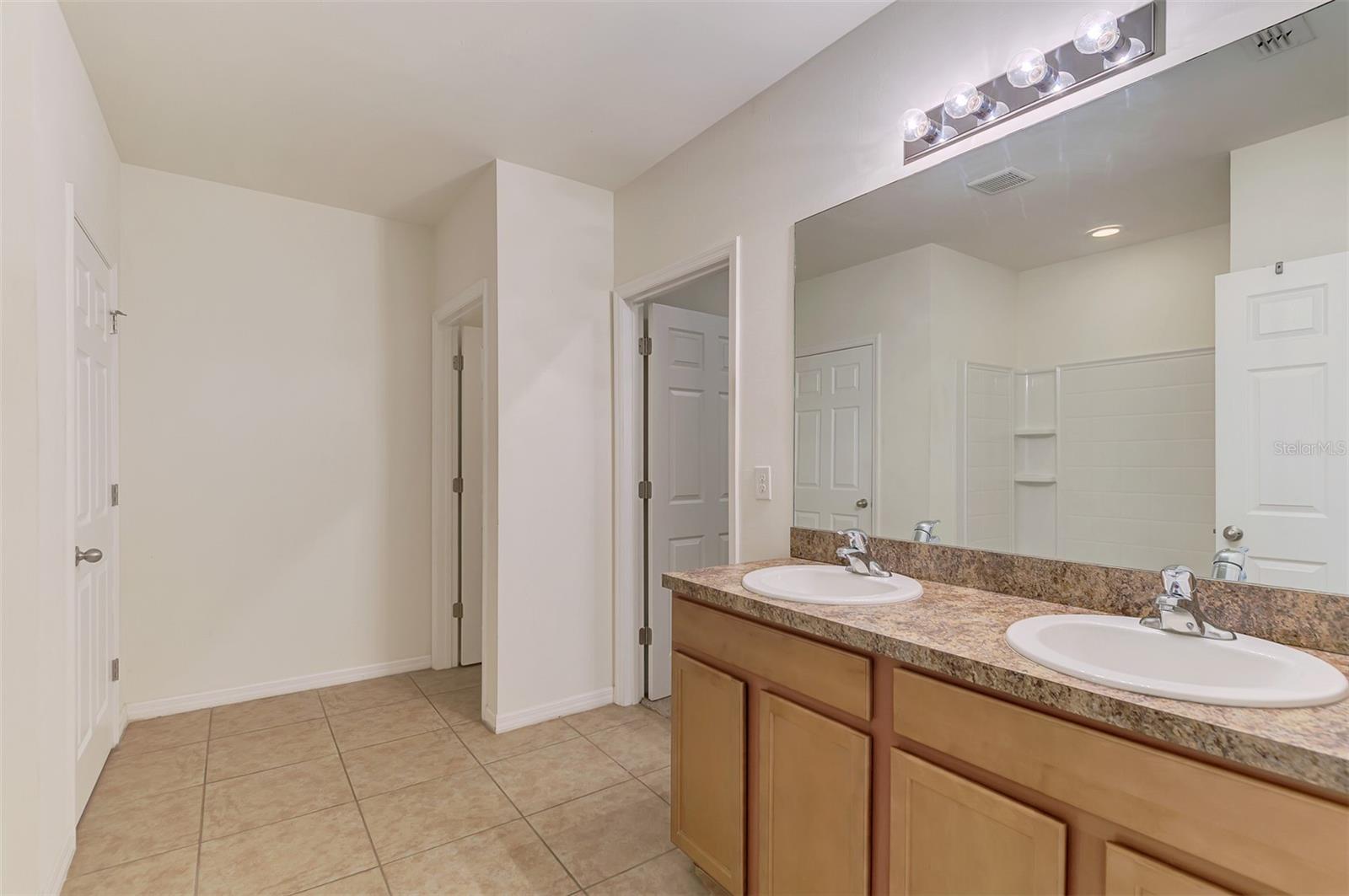 Listing Photo 33