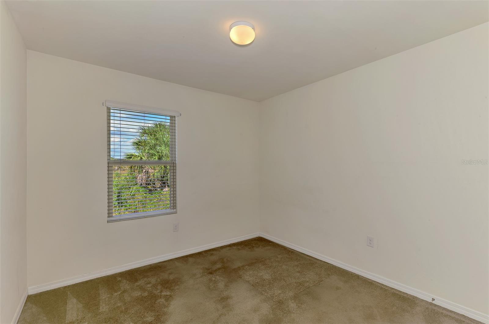 Listing Photo 37