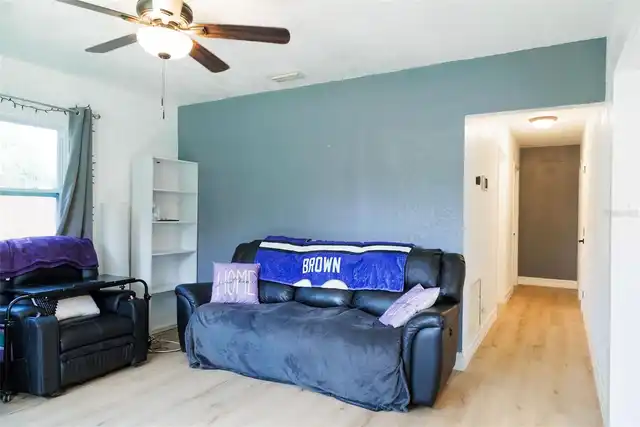 Listing Photo 7