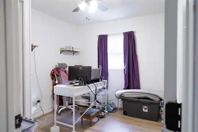 Listing Photo 14