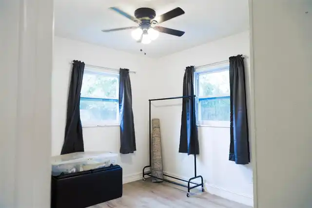 Listing Photo 25