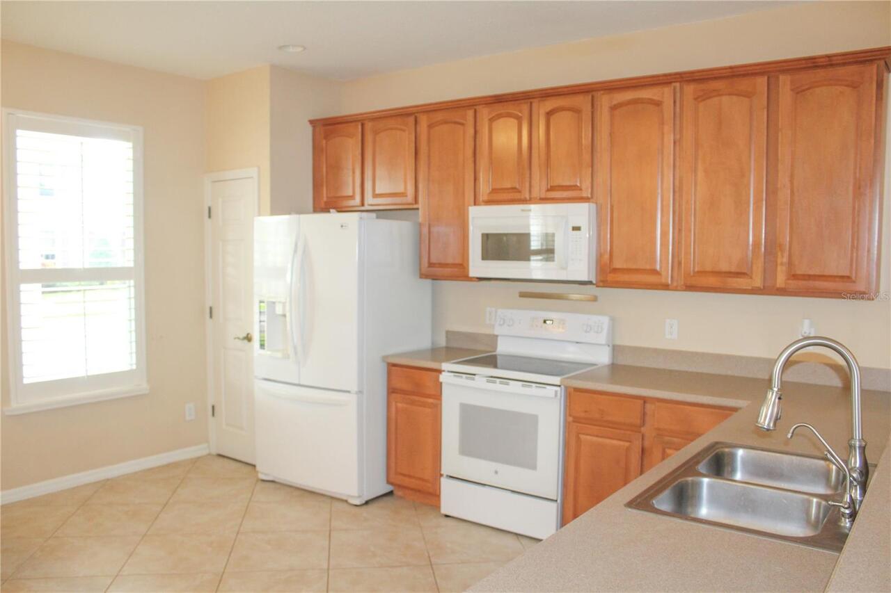 Listing Photo 9