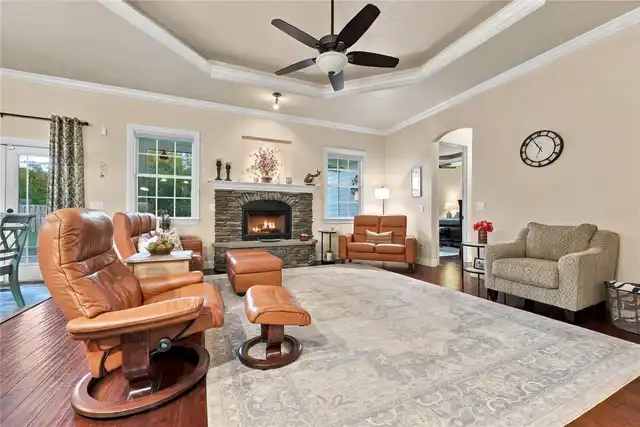 Listing Photo 18