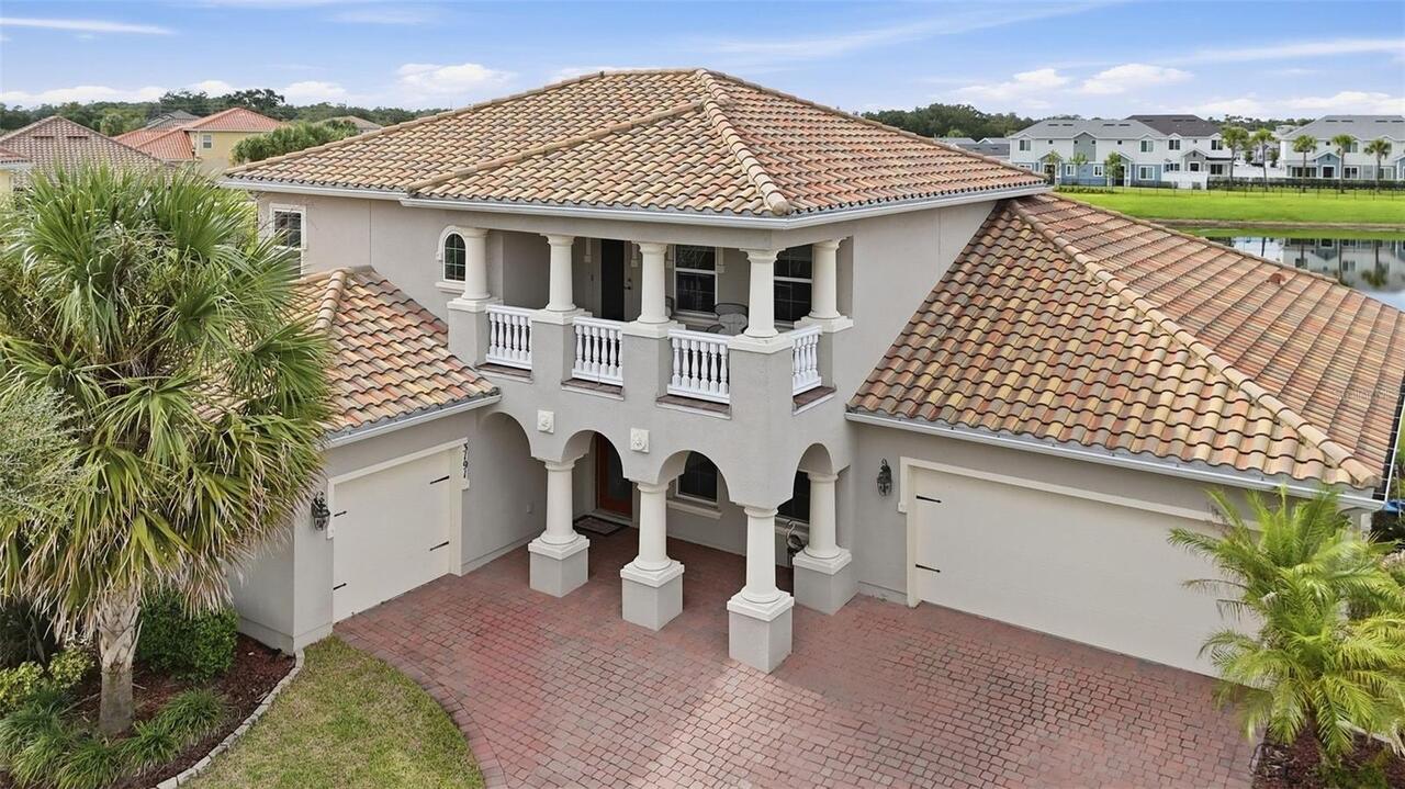 Listing Photo 1