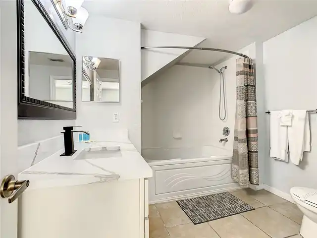 Listing Photo 22