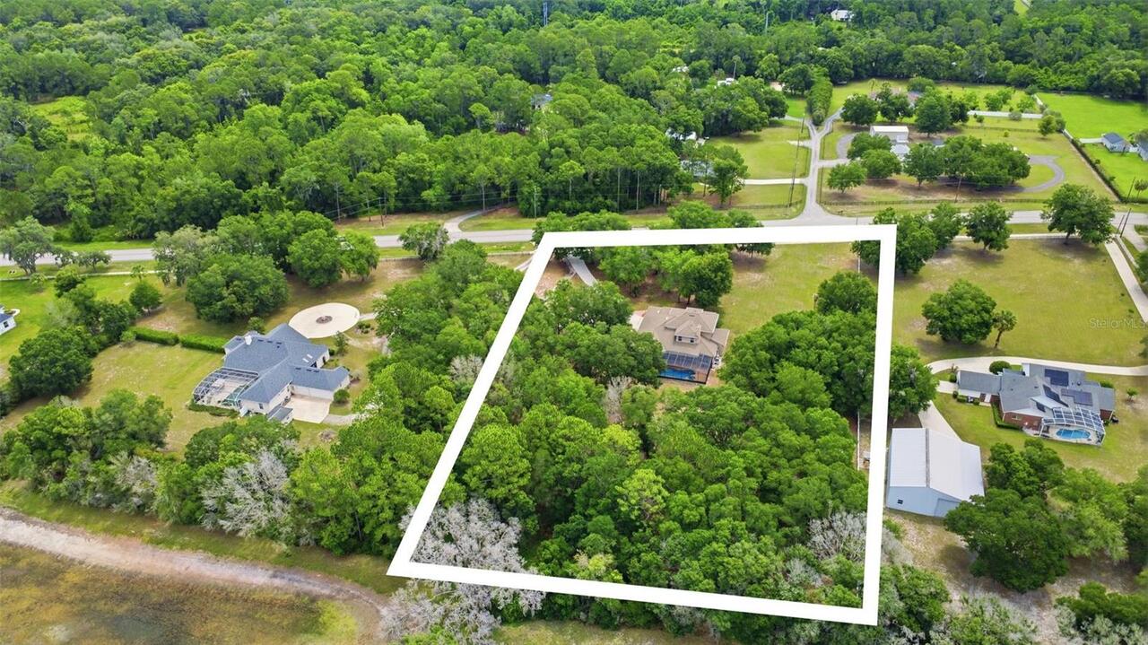 Listing Photo 10