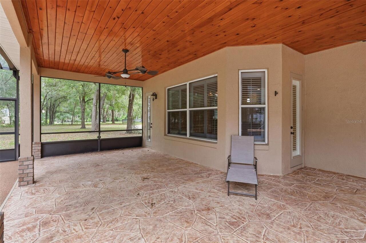 Listing Photo 16