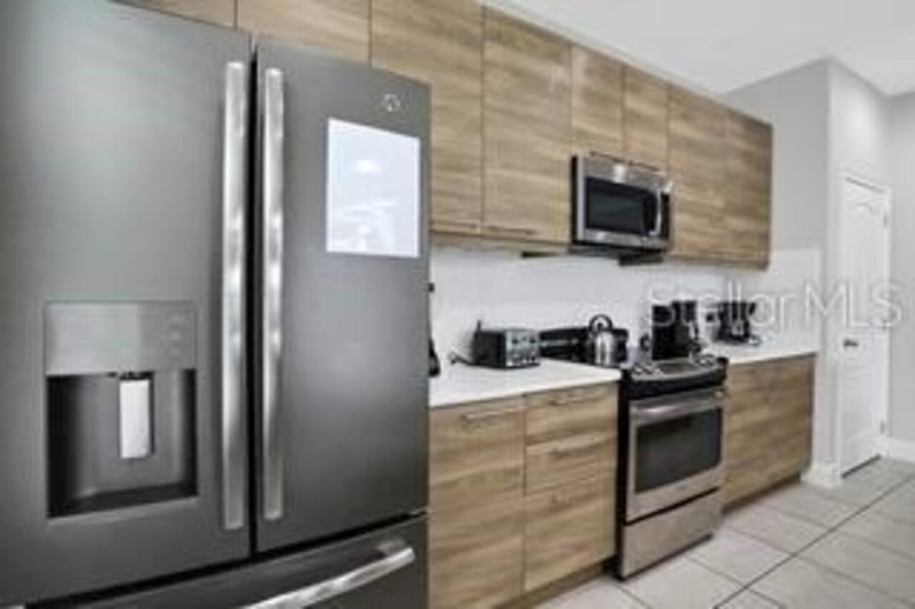 Listing Photo 7